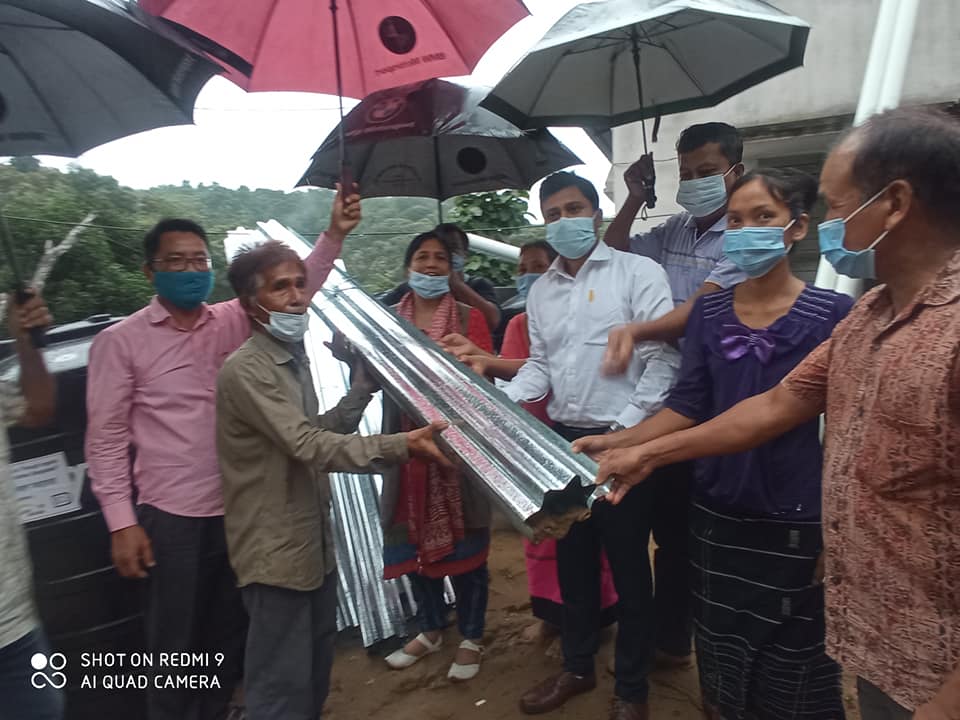 Tarango distributed Water Tanks, Pipe, Tin, Spray Machine among 21 Fruit Farmers at Laimipara, Sadar Union for Rain Water Harvest under 